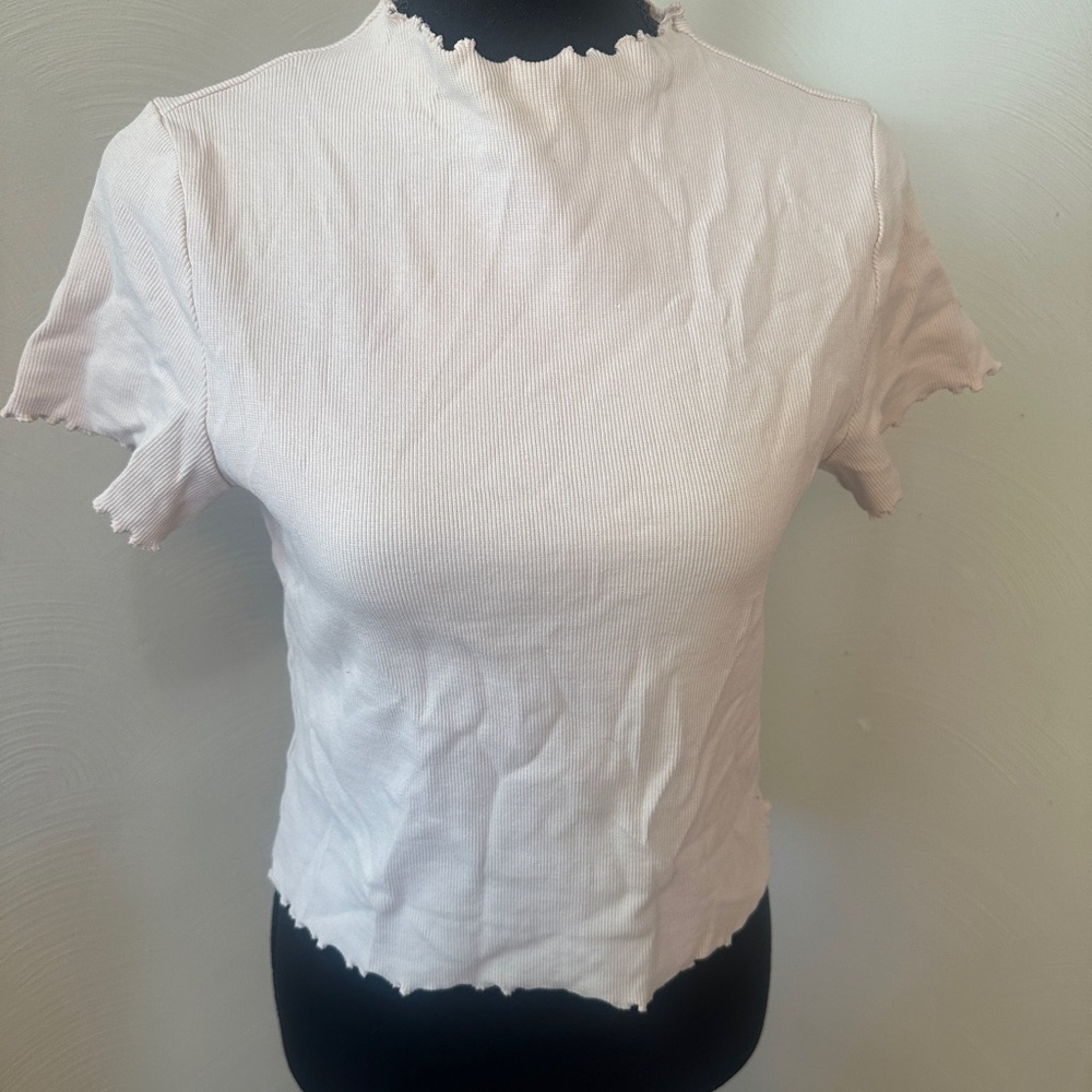 Women's Light Pink Ruffle Hem Crop Top Size Large